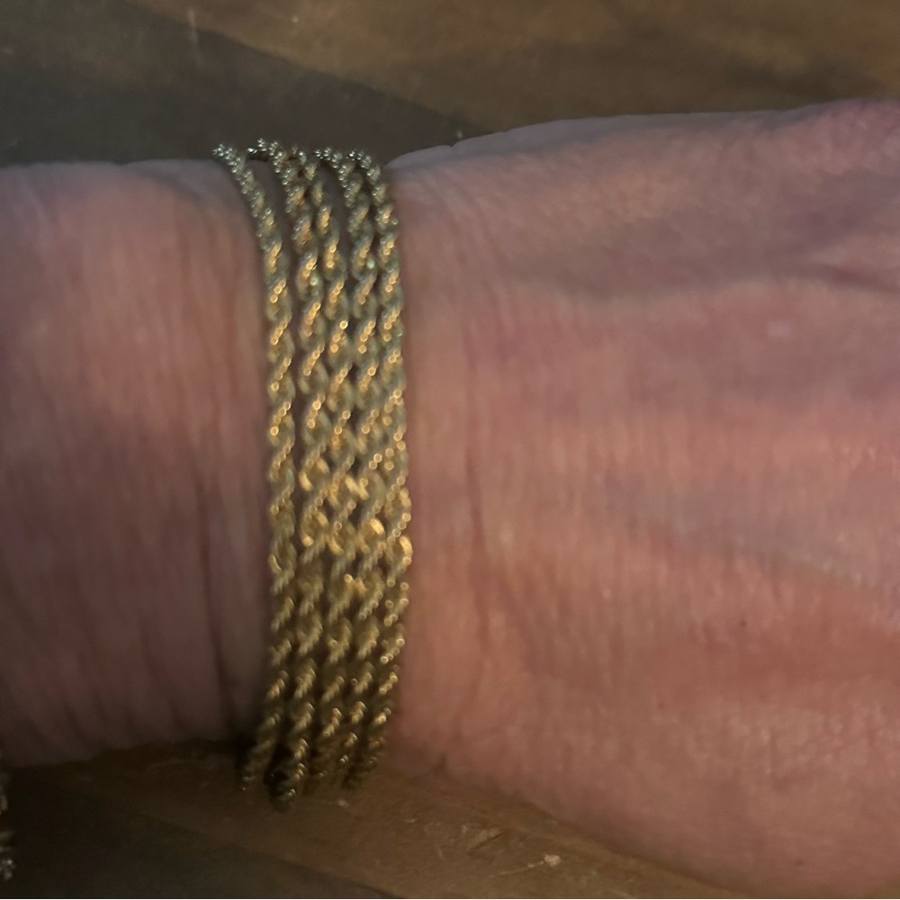 Vintage gold tone multi strand rope chain bracelet - Picture 4 of 6